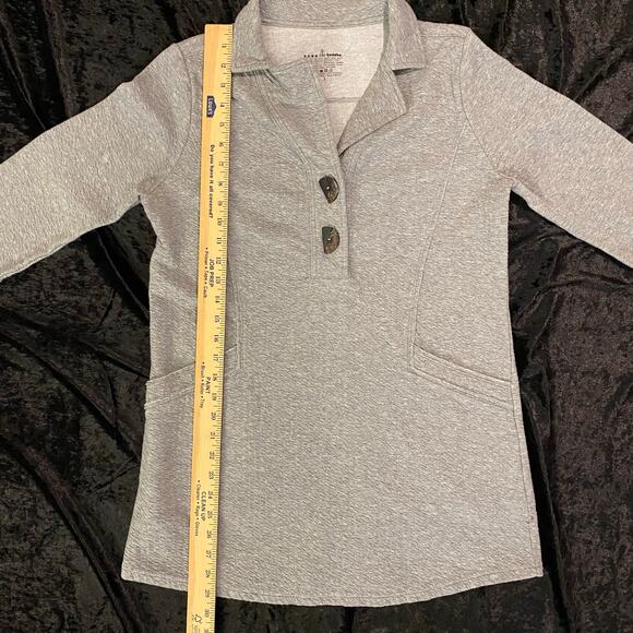 Neon Buddha Small Oversized Chunky Wood Buttons Soft Gray Logo Cardigan Pullover - Picture 9 of 11